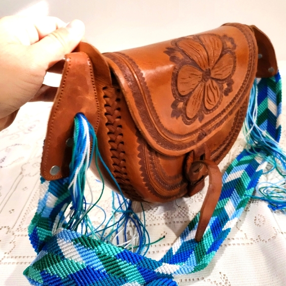 Hand-made Mexican leather bag - Picture 2 of 9